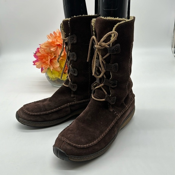 Timberland Brown Suede Shin High Boots Size 8.5 TB6822 - Picture 1 of 7